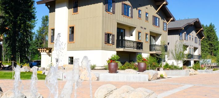 THE MCCALL HIDEAWAY - Cozy Downtown Retreat Hotels in McCall