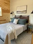 The Dens at Bear Rock #1 - Boutique