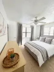 The Cove- Kayak, Private Boat Ramp, Fire Pit, Ping Pong, Darts, & EV Charger - 홈스테이