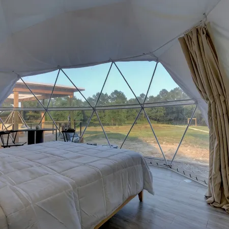 Luxury Glamping Dome “Sol” in countryside with hot/tub near Hot Springs
