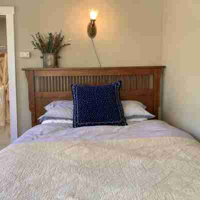 The Roost - Sun Room Rooms