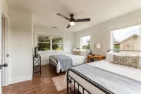 Charming 2-bedrm home in the heart of Liberty Hill - 4-Star