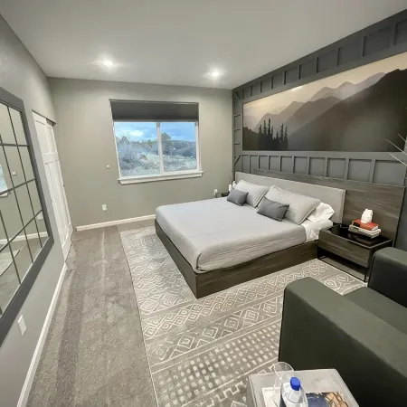 ⭐️ Modern 4BR W/ View - Crater Lake National Park - Running Y Resort ⛳️ House