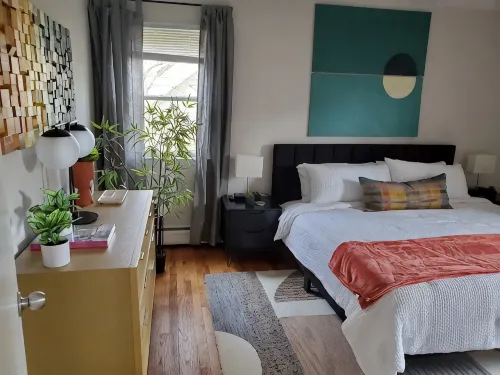 2CHICAGO Train 1MI/WIFI/KING/Free parking/Fox River Bike Trail - Apartments