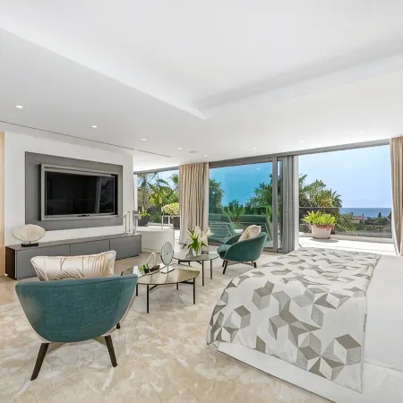 All About Villa Serenity
