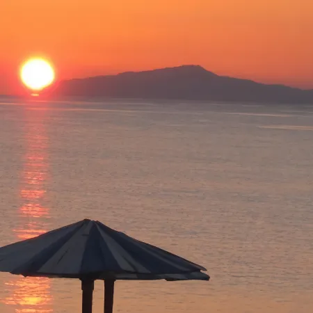 Sacallis Inn Beach Hotel