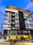 The Upperhouse Hotel Boutique Stay with City & River Views - WiFi