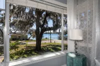 Cozy, Close to downtown Lake View home. - Homestays