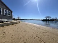 Adorable beach house - 5 min walk to private beach - 3つ星