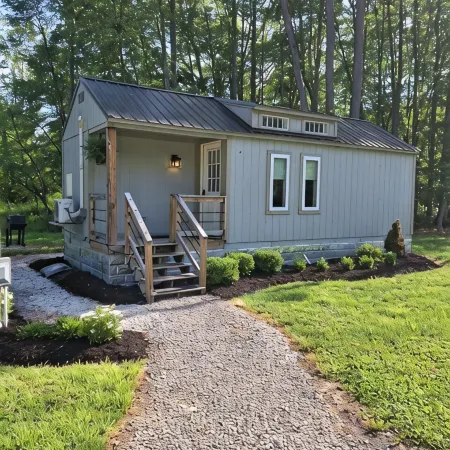 The Manhattan Loft Tiny House, New River Gorge National Park