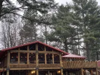 Hooties Birch Port on the Beautiful Eau Claire chain of lakes - 3-Star