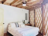Yurt at Stillhouse Farm *Wifi *Creek *Private *Less than 5 miles from VMI + W&L - 3-Sterne