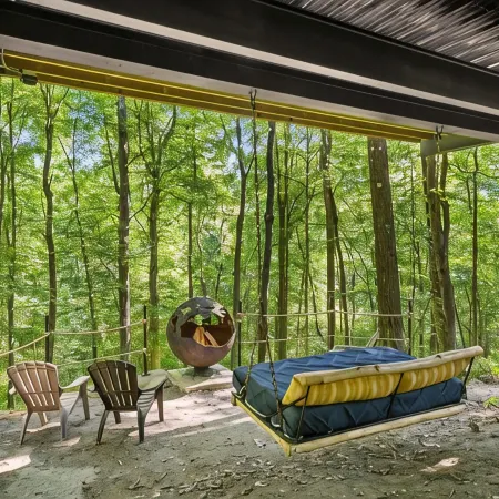 Ohiopyle Luxury Treehouse