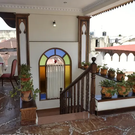 Al-Minar Hotel
