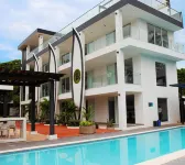 The Views Resort - Pools