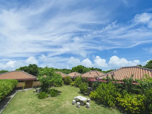 Hotel Peace Island Taketomijima - parkir