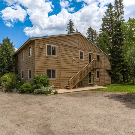 Cozy Creekside Condo (ground level, end unit)
