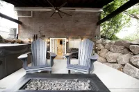 Vacation Bliss! Skier's Dream! Covered Hot Tub/Spa, Fire Pit, Mountain Views. - Holiday Apartments