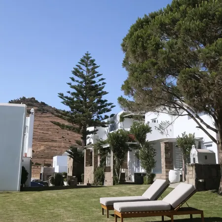 Elena Studios & Apartments