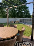 Hot Tub, Fire Pit, Private Backyard - Near Wineries & SPIRE - Swimmingpools