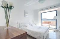 Peaceful- Windows of Jerusalem - Jacuzzi