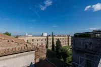 Domus Sessoriana - Romantic
