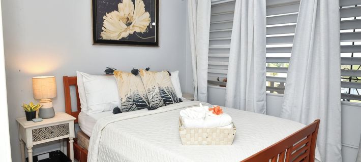 Hidden Gem- Charming Winter Escape to Island Life! Отели в г. Нортсентрал