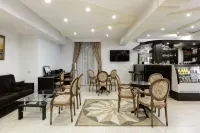 โรงแรมมอสโคว์ ฮอลิเดย์ - ที่มีสระว่ายน้ำ
