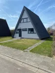 Vacation home close to the beach with patio cover; fiberglass; garden; parking at the house - Wifi