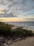 Serenity on the Bay1 - One Bed Cayman Brac - Airport Shops Restaurants Close! - Beach
