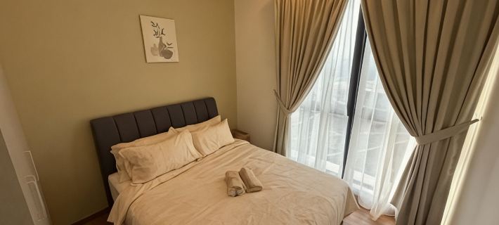 Clio2: 3-bedroom Japandi Retreat Hotels in Serdang