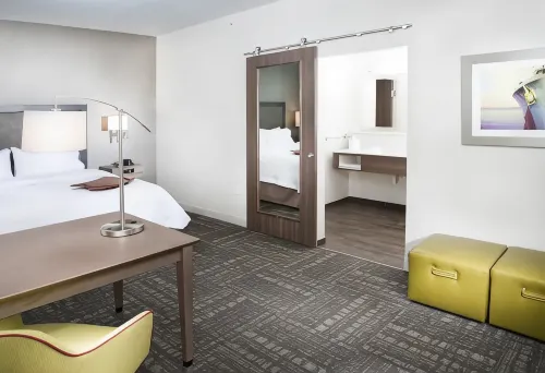 Hampton Inn & Suites la Porte - parking
