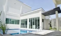 Cube9 Resort & Spa - Private Pools