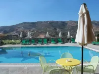 Perla Apartments Hôtels à : Agia Pelagia