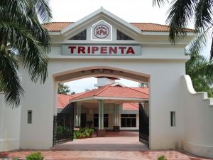 Hotel Kpm Tripenta