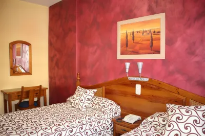 Hotel la Curva Hôtels à : Peligros