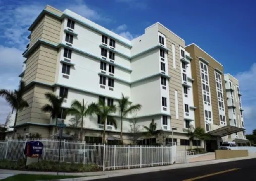 SpringHill Suites Miami Downtown/Medical Center Hotels near Santa Clara Station