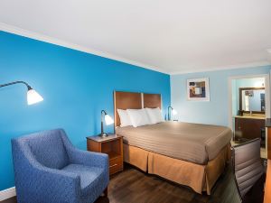 Days Inn by Wyndham Florida City