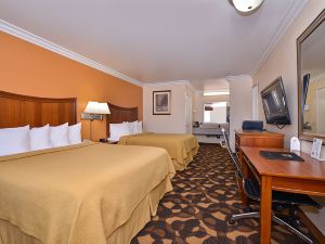 Quality Inn Lake Elsinore