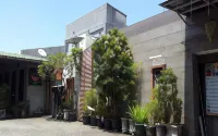 Image Hotel & Resto Hotels near Stilasi 4 Bandung Lautan Api