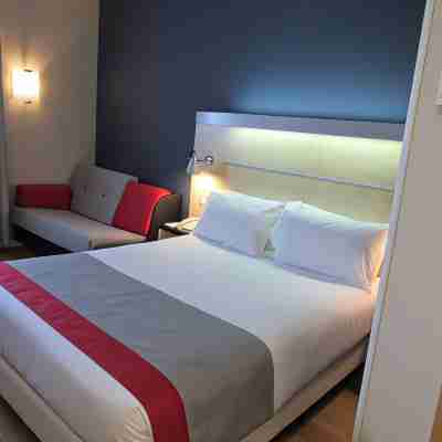 Holiday Inn Express Madrid - Alcorcon Rooms