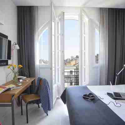 Collège Hôtel Rooms