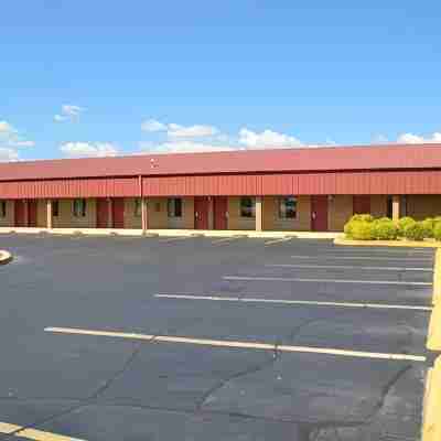 Americas Best Value Inn Batesville Hotel Exterior