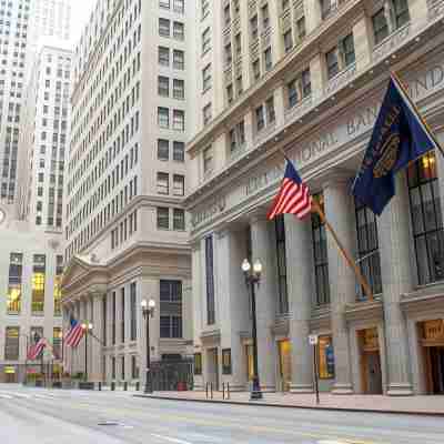 The LaSalle Chicago, Autograph Collection Hotel Exterior