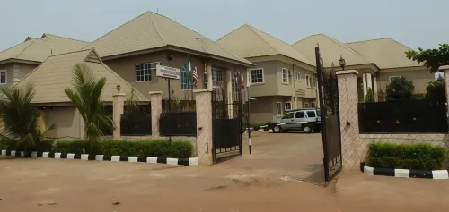 Degladys Hotel Enugu - bars