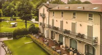Hotel Il Corazziere Các khách sạn ở Erba