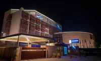 Legend Hotel Islamabad （レジェンド・ホテル・イスラマバード）