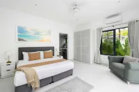 Bougain Villas