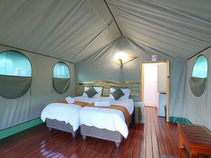 Luxury Tented Village @ Urban Glamping