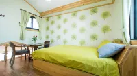 Goesan Lapine Couple Pension